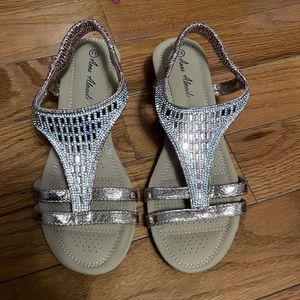 Women’s Sandals